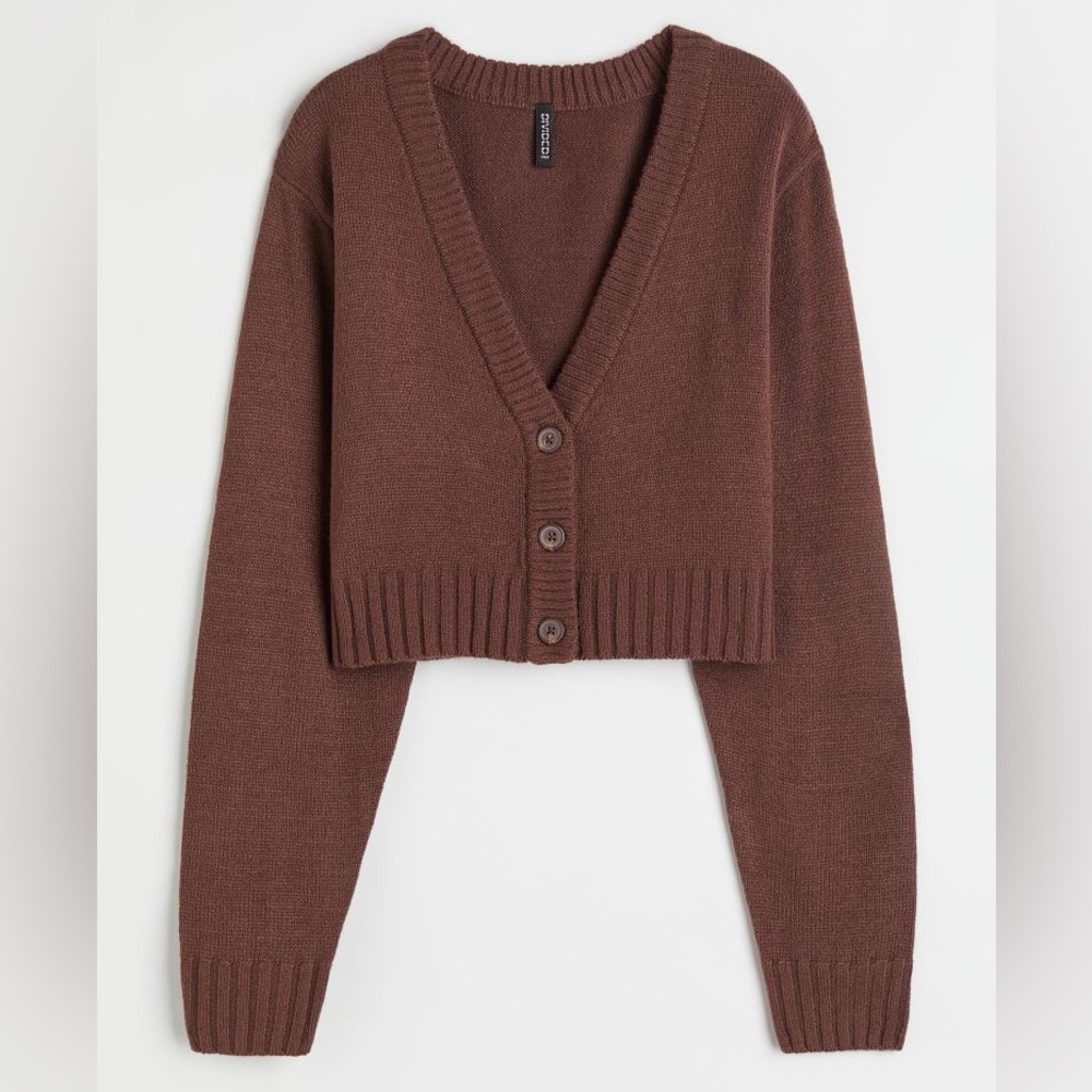BROWN CROPPED KNIT CARDIGAN WITH BUTTONS